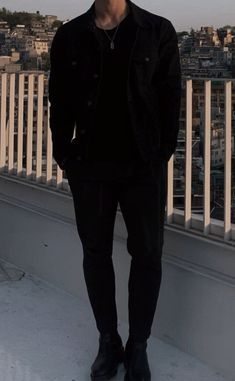 Dark Clothing Men Aesthetic, Klaus Mikaelson Outfit Men, Mens Black Aesthetic, Mob Boss Outfit Male, Alec Lightwood Outfit, All Black Clothes Aesthetic, Men Dark Outfit, All Black Outfit For Work Men, All Black Male Outfits