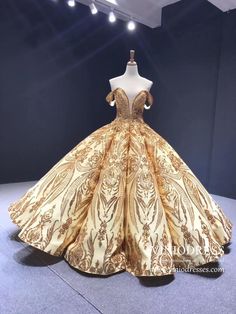 Cinderella Quinceanera Dress, Emerald Green Quinceanera Dresses, Luxury Prom Dress, Gold Ball Gown, Off The Shoulder Prom Dress, Green Quinceanera, Quincenera Dresses, Green Quinceanera Dresses, Golden Gown