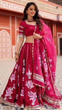 New Lehenga Choli, Long Tunic Dress, Design For Wedding, Bollywood Dress, Draping Fashion, Lehenga Collection, Indian Lehenga, Dupatta Set, Ethnic Dress