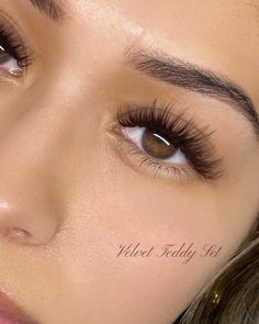 Beautiful 𝓥𝓮𝓵𝓿𝓮𝓽 𝓣𝓮𝓭𝓭𝔂 𝓢𝓮𝓽 for you 🧸❤️ Using 🤎 Brown lashes .03 CC curl This brown lashes with her brown eyes just make she looks gorgeous✨✨ matchy matchy . . . . . . . . . . . . . . . . . 𝓡𝓮𝓹𝓸𝓼𝓽 𝓯𝓻𝓸𝓶 @aestheticallydalia #lashmap #wispylashes #lashmaker #lashmaster #lashart #lashartist #lashreels #lashtip #lashhacks #eyelashextensions #eyelashes #lashextensions #lashmaps #classiclashextensions #lashlife #beauty #semipermenantlashes #lashlife #lashesinbexley #lashesinsid Lash Extensions Droopy Eyes, Brown Wispy Lashes, Wispy Brown Eyelash Extensions, Doll Lash Extensions Styles, Brown Lash Set, Lash Extensions Brown Eyes, Brown Eye Lashes Extensions, Whispy Lashes Eyelash Extensions, Dark Lash Line Extensions