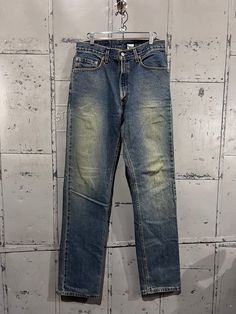 Good  vintage condition.  But please review measurements as vintage items fit smaller than modern.  16" Across the Waist 19" across the hip  35"Inseam 14"Rise 8"Leg opening Rugged Distressed Straight Leg Bottoms, Vintage Relaxed Fit Jeans With Straight Hem, Rugged Straight Leg Pre-washed Bottoms, Classic Distressed Bottoms For Streetwear, Rugged Straight Leg Bottoms, Pre-washed, Vintage Stonewashed Relaxed Fit Bottoms, Vintage Bottoms With Pockets And Straight Hem, Classic Straight Leg Distressed Bottoms, Rugged Washed Straight Leg Bottoms