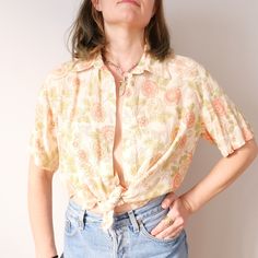 Vintage 90s half-sleeve floral button-down pastel shirt retro Size M/L Basic viscose shirt favorite piece Good vintage condition! Labeled Karl&Ruppert Model Body Measurements: Shoulders: 44 cm Bust: 92 cm Waist: 75cm Hips: 96 cm Height: 175 cm Usual size: M For any other info feel free to send a message, we will gladly help! Pastel Shirt, Model Body, Body Measurements, Half Sleeves, Button Downs, Womens Clothing Tops, Models, Pastel, T Shirts For Women