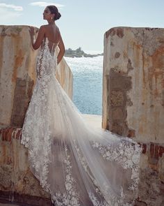 Calla Blanche Wedding Dresses (@callablanchedress) • Instagram photos and videos Sweetheart Neckline Wedding Dress, Wedding Dress Illusion, Low Back Wedding Dress, Neckline Wedding Dress, Calla Blanche, Strapless Lace Wedding Dress, Nude Gown, Strapless Wedding Dress Mermaid, Wedding Dress Jewelry