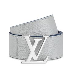 A timeless aesthetic defines the lv initiales taurillon 40mm reversible belt. This sleek style elegantly combines textured taurillon leather with a polished lv initials buckle for a refined look. The piece features a double-sided strap in two different tones, allowing it to be styled in multiple ways. Dressy Casual Outfits, Swag Men, Blonde Boys, Timeless Aesthetic, Fashion Suits For Men, Navy Grey, Reversible Belt, Cool Outfits For Men, Louis Vuitton Official