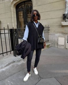 Aïda Badji Sané on Instagram: “If only Friday could come as fast as Monday tho ... Ps: Happy 1rst March xx” French Wardrobe Essentials, French Wardrobe Basics, French Style Clothing, French Inspired Fashion, French Minimalist, Dress Like A Parisian, French Wardrobe, Iconic Shoes, Parisian Chic Style