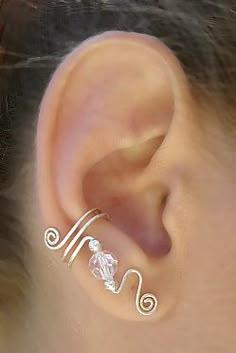 ear wraps are so cool Ear Wraps, Work Jewelry, Ear Cuffs, Diy Schmuck