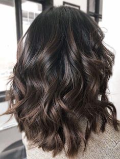 Subtle Lowlights, Bayalage Brunette, Hair Lowlights, Dark Brunette Balayage Hair, Brunette Ombre, Dark Brunette Hair, Black Hair Balayage, Short Ombre Hair, Chocolate Brown Hair Color