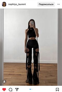 Pants Grunge, Festival Mode, Gothic Pants, Rave Fits, High Waist Trousers, Velvet Flares, Moda Streetwear, Gothic Grunge, Streetwear Mode