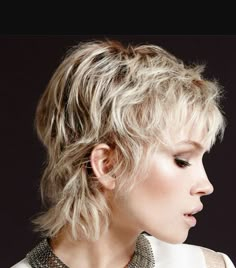 Shaggy Short Hair, Mullet Haircut, Short Shag Hairstyles, Shag Haircuts, 80s Hair, Short Shag, Short Hairstyles For Thick Hair, Short Choppy Hair