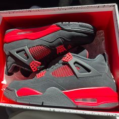 I Bought Them On Stockx For $460, And Only Wore Them Once. Box Included Jordan 4 Retro Red Thunder, Red Thunder, Jordan Red, Jordan Sneakers, Jordan 4 Retro, Jordans Sneakers