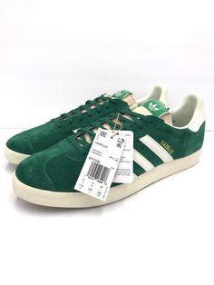 Adidas Originals GAZELLE Shoes Sneakers GY7338 Dark Green / Off White / Cream White Men's size 11.5 Brand new, with original tags No original box Includes extra laces (see picture) Classic Green Lace-up Skate Shoes, Adidas Custom Green Sneakers With Laces, Green Adidas Sneakers With Laces, Classic Green Adidas Sneakers, Adidas Green Lace-up Skate Shoes, Gazelle Shoes, Adidas Originals Gazelle, Football Cleats, Air Max 270