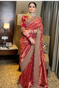 Karwa Chauth Dress, Karwachauth Look, Sarees For Party, Saree Collection Latest, Red Banarasi Saree, Red Saree Wedding, Red Sarees, Saree Party Wear, Latest Bridal Lehenga