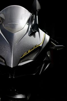 a close up view of the front end of a motorcycle