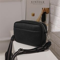 Types of bags: Shoulder & Crossbody Bags  	Hardness: Soft  	Style: Casual  	Lining Material: Polyester  	Handbags Type: Shoulder Bags  	Shape: Square Classic Purse, Crossbody Tote Bag, Bag Trends, Crossbody Tote, Womens Crossbody Bag, Shoulder Tote Bag, Square Bag, Shoulder Tote