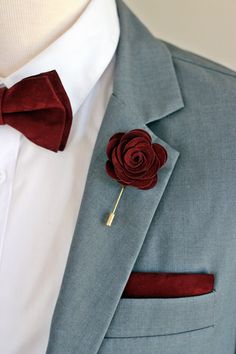 Maroon Boutonniere, Faithful Man, Flower Combinations, Leather Bow Tie, Man Wedding, Groomsmen Boutonniere, Lapel Pins Mens