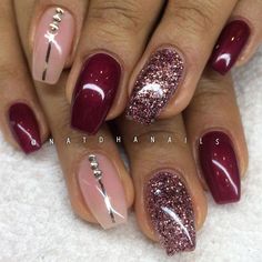 Newest Burgundy Nails Designs You Should Definitely Try in 2017 ★ See more: http://glaminati.com/burgundy-nails-designs/ Burgundy Nails, Get Nails, Hot Nails, Gel Nail Designs, Fabulous Nails, Fall Nail Designs, Fancy Nails, Creative Nails