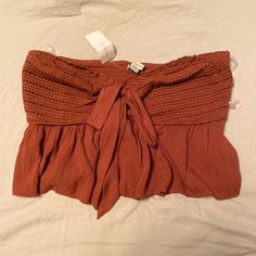 American Eagle Outfitters, New With Tags! Casual Red Tube Top For Beach, Red Strapless Crop Top For Spring, Chic Brown Strapless Top, Red Bandeau Tops For The Beach, Red Bandeau Top For Beach, Red Casual Tube Top For Spring, Casual Red Tube Top For Spring, Brown Tube Top For Summer, Brown Bandeau Tube Top For Spring