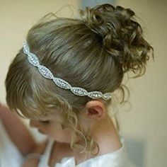 Elastic band to fit comfortably around your little girl’s head. Luxurious rhinestones and crystals to add elegance. Perfect accessory for flower girls, or any other special occasion. Silver shimmery design will stand out in all hair colors. Sanggul Modern, Flower Girl Headpiece, Gatsby Headband, Flower Girl Hair Accessories, Bridal Party Hair, Bridesmaid Headband, Wedding Hair Headband, Flower Girl Hairstyles, Chic Baby