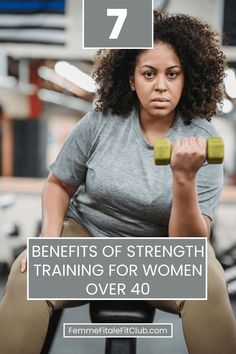 Discover the benefits of strength training for women over 40—boosting bones, empowering minds, embracing vitality, and much more. #workoutsforwomenover40 #strengthtrainingforwomenover40 #workoutsforwomen #strengthtraining #resistancetraining #workoutsforwomen Strength Training For Women, Daily Routine Habits, Benefits Of Strength Training, Strength Training For Runners, Women Supplements, Fitness Tips For Women