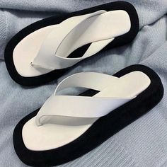 Lasaky - Stylish Beach Platform Slides with Thick Sole for Outdoor Wear Flip Flops Women, White Flip Flops, Basic Heels, Slippers Summer, Ladies Sandals, Fur Shoes, Beach Slippers, Platform Slides, Elegant Shoes