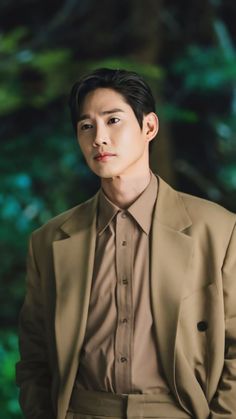 Park Sung Hoon Queen Of Tears, Park Sunghoon Actor, Park Sung Hoon Actor, Famous Korean Actors, Sunghoon Actor, Park Sung Hoon, Yoon Park, Beautiful Beach Pictures, Ahn Hyo Seop