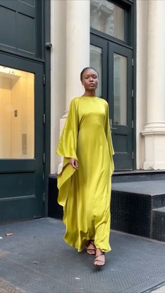 Long Dress | Evening Wear | Evening Dress | Wedding Guest Dress Outfit Satin Kaftan Dress, Wedding Guest Dress Outfit, Satin Kaftan, Evening Dress Wedding, Dress Wedding Guest, Moroccan Dress, African Traditional Dresses, York Dress, Guest Dress