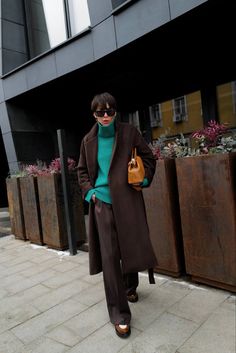 Brown Handbag Outfit, Palette Autumn, Fall Transition Outfits, Handbag Outfit, Brown Handbag, Sochi, Autumn Outfit, Fashion 2020, Well Dressed