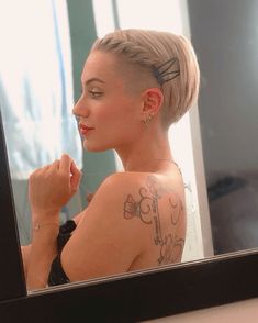 Pixie Undercut with Flair Undercut For Thick Hair, Braided Hairstyles Prom, Growing Out Pixie Cut, Fade Haircut Women, Pixie Undercut, Braids Men, Undercut Styles, Chic Short Hair, Pixie Cut With Undercut