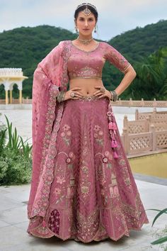 Dusty Pink Embroidered Silk Designer Lehenga Set Dusty Pink Lehenga, Lehenga Silk, Pink Lehenga Choli, Pink Lehenga, Hand Work Embroidery, Designer Lehenga, Bridal Lehenga