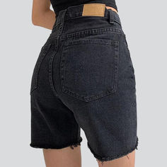 Take your style game to the next level with these 90s-inspired raw edge. straight leg shorts from the 2023 Summer Collection. Crafted with a light wash. high-waist. and a zipper and button closure. these shorts are sure to make a statement wherever you go!Distinctive Features: 90s-Inspired: Get an street and vintage look with these shorts that feature a timeless 20th-century style. Light Wash: The light wash offers a subtle yet eye-catching appeal. Straight Leg: Enjoy an effortlessly stylish sha Trendy High-waisted Shorts For Streetwear, Trendy Knee-length Shorts, Trendy Frayed Hem Jean Shorts For Streetwear, Trendy Jean Shorts With Frayed Hem For Streetwear, Trendy High-rise Cotton Bermuda Shorts, High Rise Cotton Shorts For Streetwear, Trendy High-waisted Shorts With Frayed Hem, Trendy Frayed Hem Knee-length Jean Shorts, Trendy Frayed Hem Knee-length Shorts