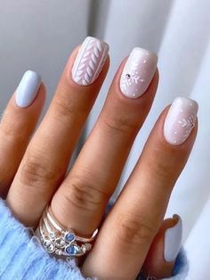 50+ Stunning Winter Nail Art Designs for Christmas and Beyond - HubPages Winter Nails Gel, Short Gel Nails, Christmas Nails Easy, Sweater Nails