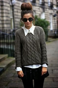 Sweater Trends For Fall | Free Knitting Patterns | Handy Little Me Mode Tips, 일본 패션, Ray Ban Wayfarer, Preppy Fall, Ray Ban Aviator, Estilo Preppy, Looks Street Style, Outfit Trends, Inspired Outfits