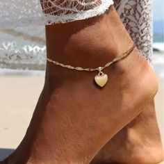 Stainless Steel Heart Anklet 8.5” With 2” Extension Trendy Anklets For Valentine's Day, Casual Spring Anklets, Fendi Ring, Louis Vuitton Earrings, K Necklace, Coin Pearl Earrings, Boho Cuff, Chanel Brooch, Dior Earrings