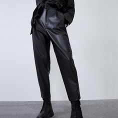 High Waist Black PU Leather Loose Pencil Pocket PantsThe waist is elastic !

S Waist 56 - 70cm Hips 94cm Length 97cm

M Waist 62 - 76cm Hips 98cm Length 98cm

L Waist 66 - 80cm Hips 102cm Length 99cm

tolerance +/- 2cm Black Faux Leather Pants, Look Grunge, Cheap Pants, Black Minimalist, Leather Pants Women, Loose Trousers, Tapered Trousers, Leather Trousers, Pencil Pants