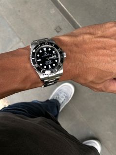 Rolex Outfit Man, Watches Aesthetic Men, Watch Aesthetic Man, Mens Rolex, Movado Watch, Rolex Watches For Men, Dream Watches, Gold Watch Men