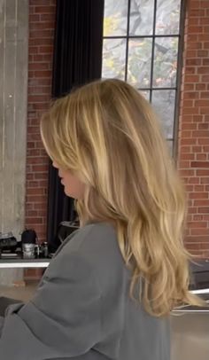 Dirty Blonde Curtain Bangs, Blonde Medium Length Haircut, Hair Color Options, Medium Length Hair With Layers, Hair Aesthetic, Hair Appointment, Long Bob Hairstyles