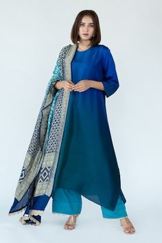 Blue and green pure silk ombre kurta in an asymmetric silhouette. Comes with an ombre banarasi dupatta featuring woven floral zari pattern and bandhej motifs. - Aza Fashions Blue Fusion Dupatta For Festive Occasions, Fusion Style Blue Dupatta For Festive Occasions, Blue Fusion Style Dupatta For Festive Occasions, Blue Silk Dupatta For Formal Occasions, Formal Blue Silk Kurta, Formal Blue Silk Dupatta, Festive Fusion Blue Dupatta, Elegant Blue Handloom Dupatta, Blue Silk Handloom Sets