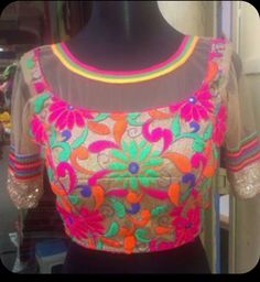 Blouses Indian, Blouse Designs For Back, Bajirao Mastani, Ready Made Blouse, Latest Blouse Designs, Princess Cut Blouse, Cut Blouse, Choli Blouse