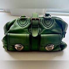 Marc Jacob’s Handbag Used Condition Green Marc Jacobs Bag, Yellow Marc Jacobs Bag, Marc Jacobs Grunge Collection 1993, Marc Jacobs Handbag, Marc Jacobs Bag, Marc Jacobs, Bag Lady, Handbags, Women Shopping