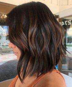 Choppy Cut, Highlights For Dark Brown Hair, Short Dark Hair, Brunette Balayage, Dark Hair With Highlights, Brown Hair Balayage, Brown Balayage, Short Hair Balayage, Brown Blonde Hair