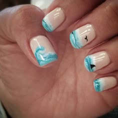 Ocean Wave French Tip Nails, Nails Waves Ocean, Sea Turtle Nail Art Design, Pretty Beach Nails, Beach Waves Nails, Wave Nails Short, Beach Nail Art Designs Summer, Easy Beach Nail Art, Beach Ocean Nails