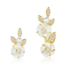 Melinda Maria Jewelry, Ear Crawler, Ear Crawlers, Ear Climbers, Flower Jewellery, Gold Pearl, Silver Pearls, Elegant Jewelry, Quality Jewelry