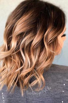 Medium Haircuts For Women, Curled Hairstyles For Medium Hair, Trendy Haircuts Medium, Medium Hair Color, Womens Haircuts Medium, Medium Haircuts, Mid Length Hair, Haircuts For Women