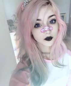 2010s Pastel Goth, Pastel Goth Hair Colors, Pastel Goth 2014 Tumblr, 2014 Pastel Goth, Pastel Goth 2014, Tumblr Pastel Goth, November Makeup, Aishwarya Rai Hairstyle, Pastel Goth Tumblr