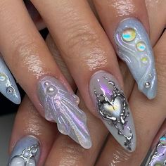 cindy ੈ✩‧₊˚ gel nails (@nailsbycindyxo) on Instagram: "cyber mermaid set 🫧🐚 inspo from my favs: @amys.clients @404mast ✧ ✧ ✧ ✧ ✧ #geln..." Silvermist Inspired Nails, Cyberpunk Nail Art, 3d Mermaid Nails, 3d Chrome Nail Art, Cybersigilism Nails, Mermaid Chrome Nails, Cybercore Nails, Mermaid Nails Design, Siren Nails