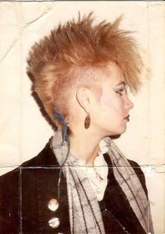 80s Hairstyles, 80s Goth, 80s Punk, Punk Culture, 80s Hair, Punk Hair, Punk Rocker, Punk Girl, Estilo Punk