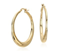 Complete any ensemble with these 14k gold hoop earrings featuring a lightweight feel and a beautiful, high polish finish. Earring Gold Hoop, Gold Jewelry Hoops, Classic Gold Plated Luxury Hoop Earrings, Gold Hoop Earrings Big, Hoop Earrings Png, Gold Jewelry Png, Golden Hoops Earrings, Gold Hoop Earrings Png, Luxury Gold-plated Hoop Earrings