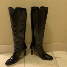 Salvatore Ferragamo Black Patent Leather Boots. Size 9. Rosario. Nero Kid Perfect Condition Black Patent Leather Boots, Patent Leather Boots, Salvatore Ferragamo Shoes, Ferragamo Shoes, Black Patent Leather, Shoes Heels Boots, Salvatore Ferragamo, Shoes Women Heels, Leather Boots