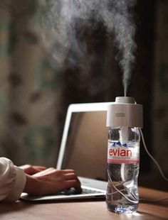 Portable Humidifier Cap // turns any bottle of water into a personal air humidifier! Clever! #product_design Portable Humidifier, Clever Gift, Gadgets And Gizmos, Household Hacks, Things To Know, Cool Gadgets, Things To Buy, Sake, Helpful Hints