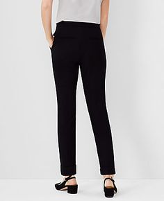 Elevate your wardrobe with the Ann Taylor High Rise Eva Ankle Pant, a piece that redefines elegance with its sleek silhouette. These pants are perfect for creating a streamlined look, featuring a slim leg that gracefully crops at the ankle.

- Size: 8
- Color: Black
- Gender: Women's
- Material: 88% Cotton, 12% Elastane
- Fit: Regular fit, lean through the hip and thigh
- Rise: High rise, sits 1/2" to 1" below natural waist
- Length: Hits at ankle - 27" inseam with a 14 1/2" leg opening
- Closur Lean Legs, Ann Taylor Petite, Knitted Suit, Blazer And Skirt, Petite Pants, Line Shopping, Sleepwear & Loungewear, Slim Leg, Petite Fashion